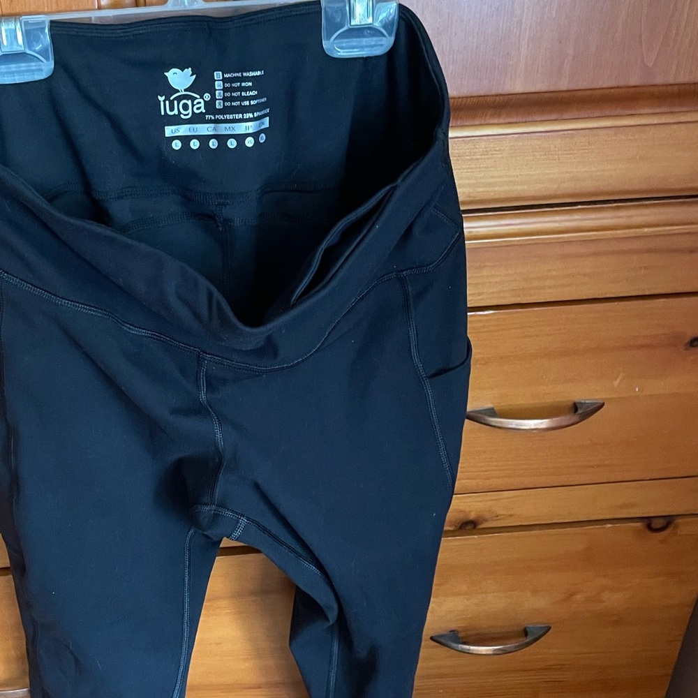 Workout capri leggings